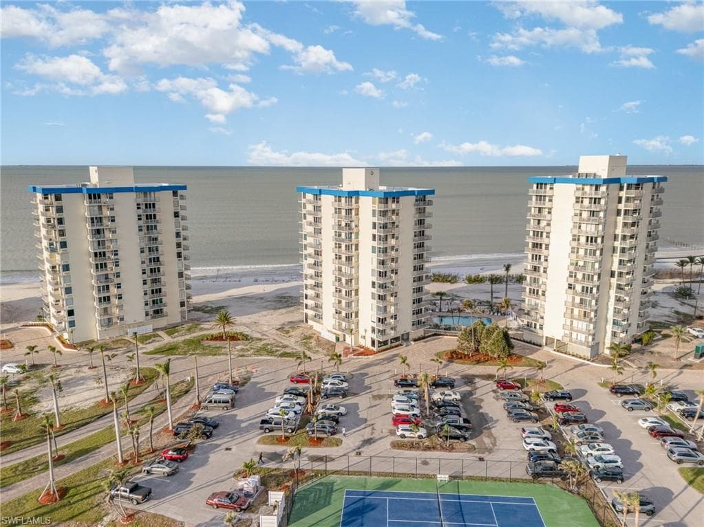 7360 Estero BLVD 1001-2