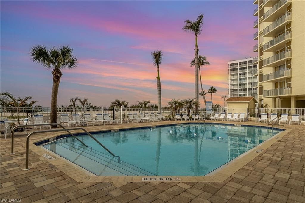 7360 Estero BLVD 1001-16
