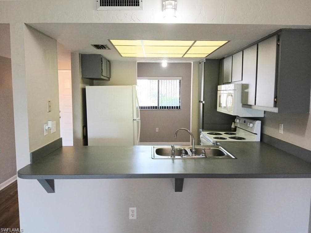 2231 5th ST 106-2