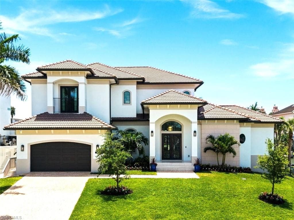 388 Pine AVE-1