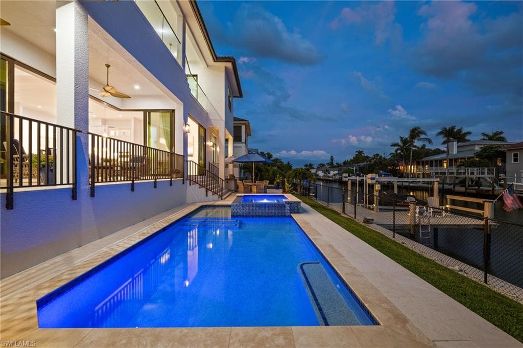 388 Pine AVE-34