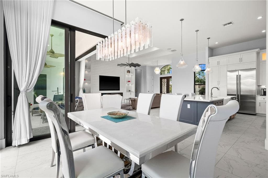 388 Pine AVE-18