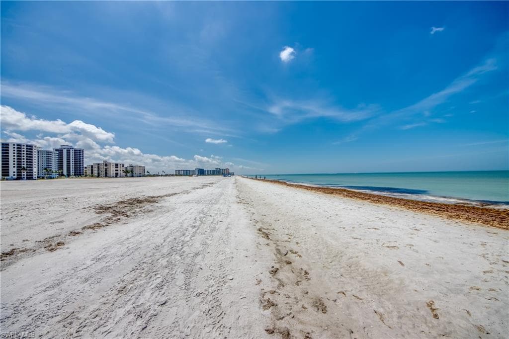 6400 Estero BLVD 1101-6