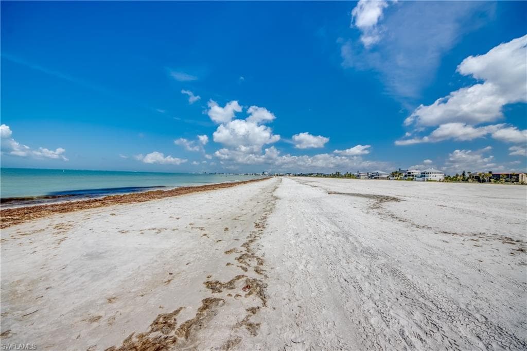 6400 Estero BLVD 1101-45