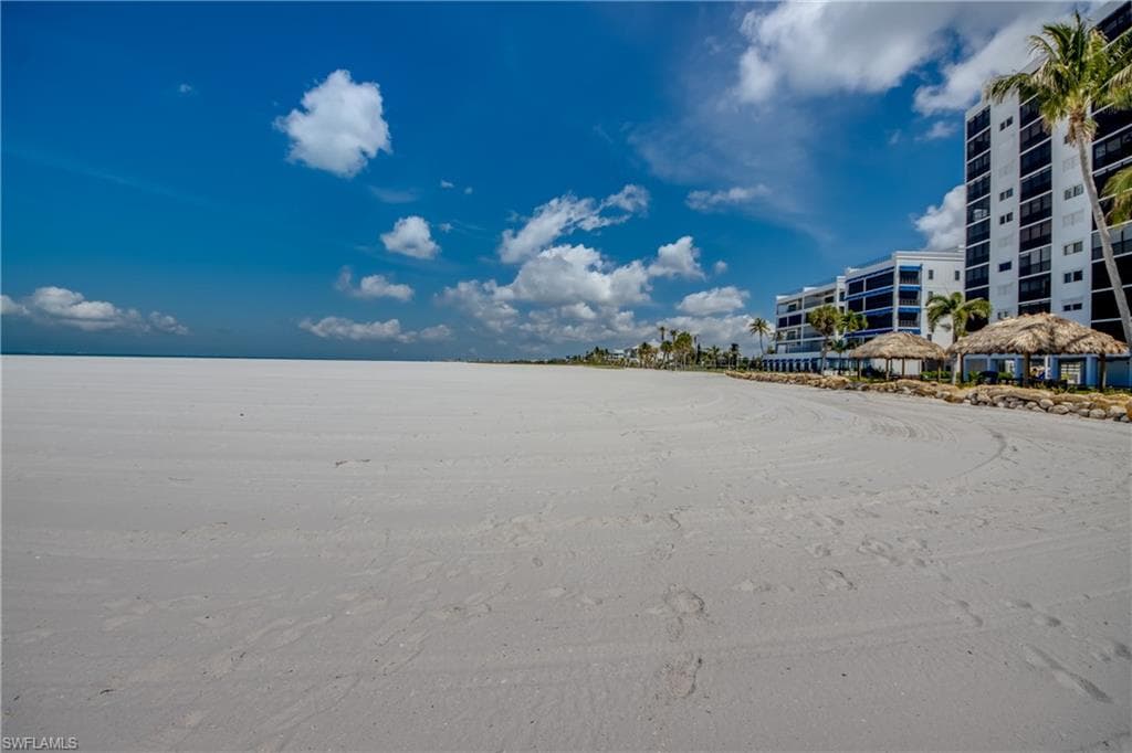 6400 Estero BLVD 1101-39