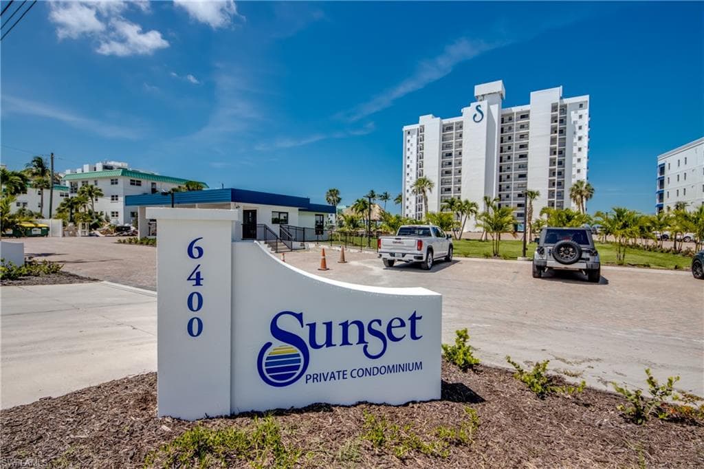 6400 Estero BLVD 1101-8