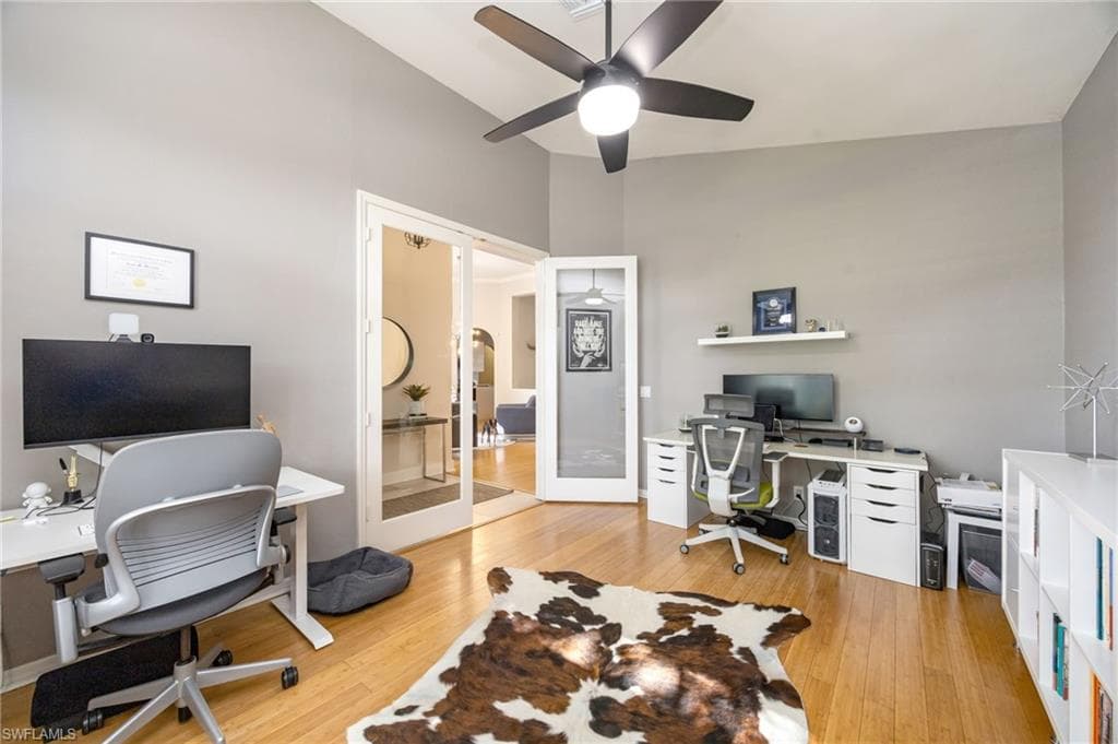 382 Burnt Pine DR-12