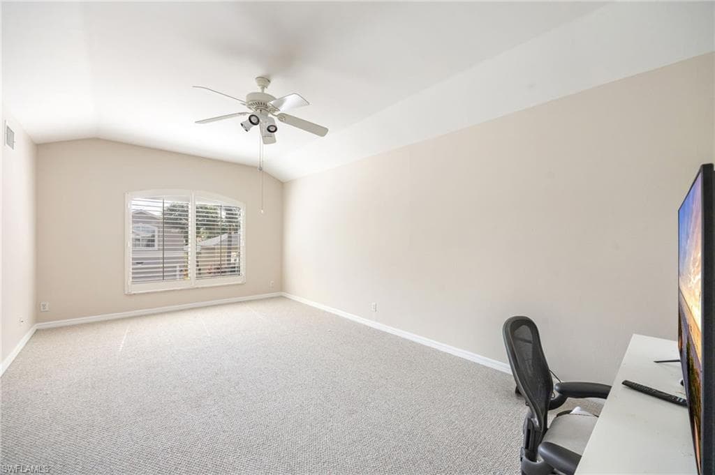 382 Burnt Pine DR-22