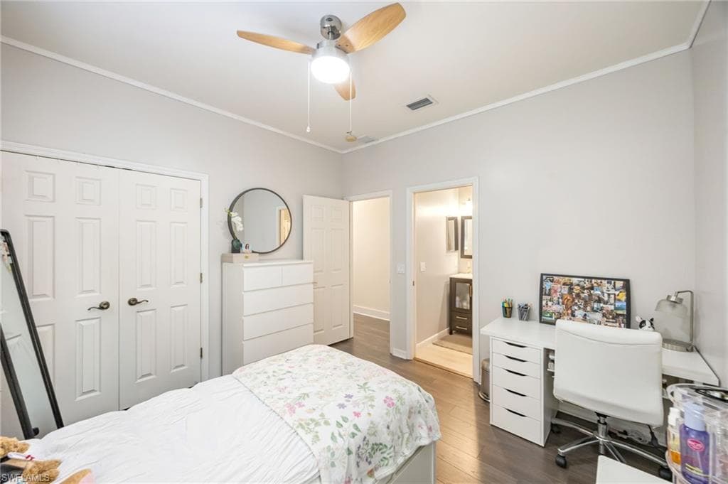 382 Burnt Pine DR-19