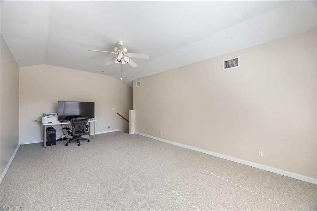 382 Burnt Pine DR-21