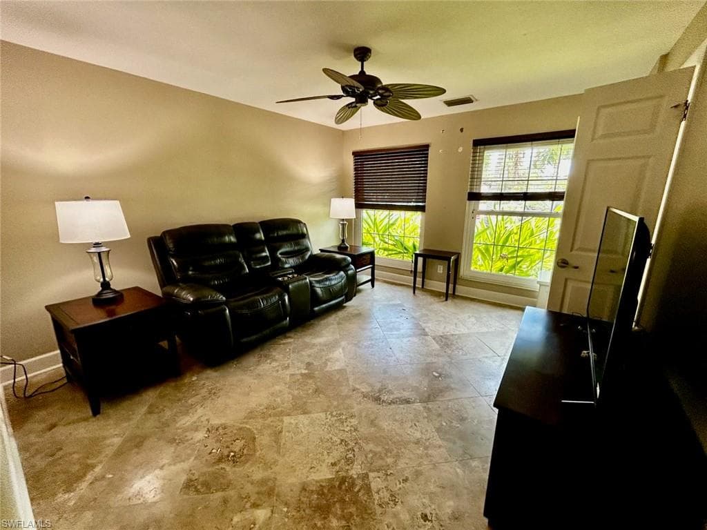 12501 Barrington CT-6