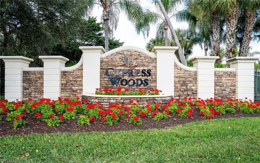 2925 Cypress Trace CIR 201-46