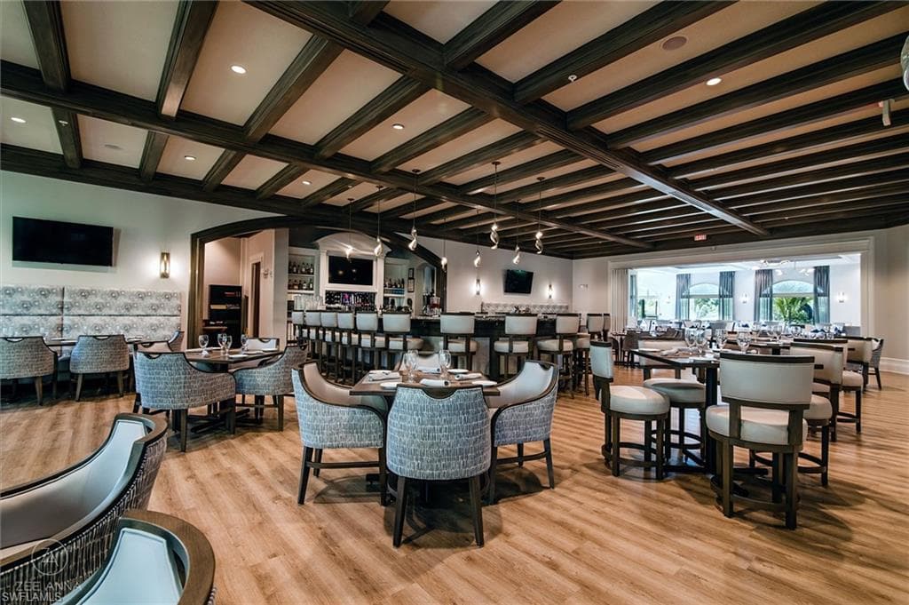 2925 Cypress Trace CIR 201-28