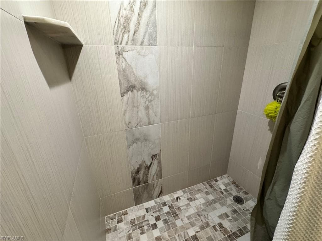 3490 N Key DR 203-16