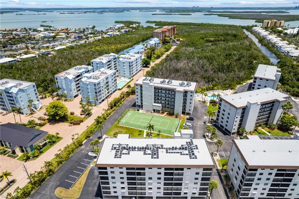 6897 Estero Blvd 125-23