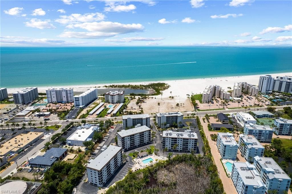 6897 Estero Blvd 125-3