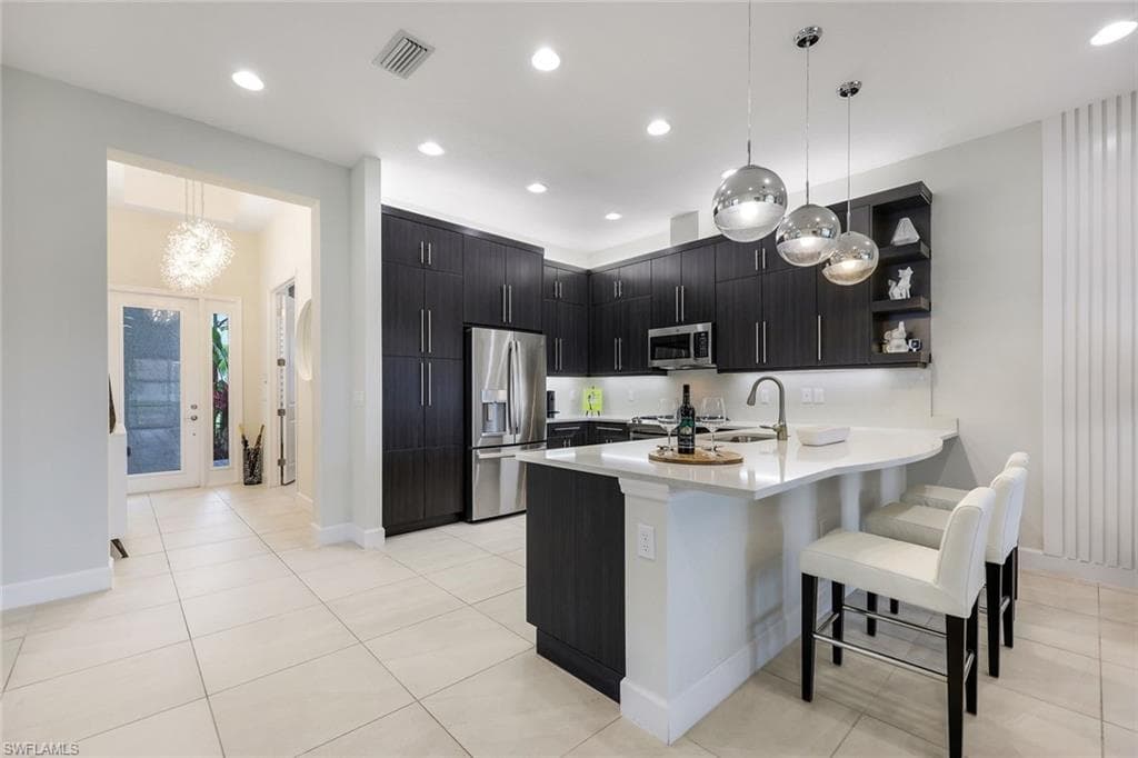 28393 Turin CT-6