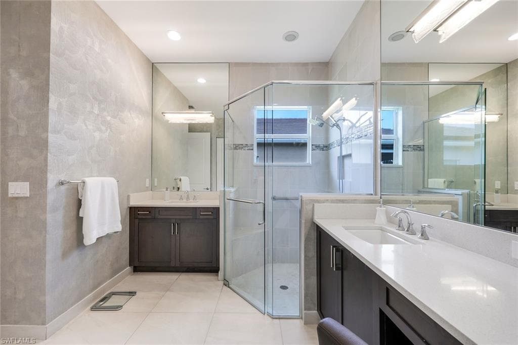 28393 Turin CT-13