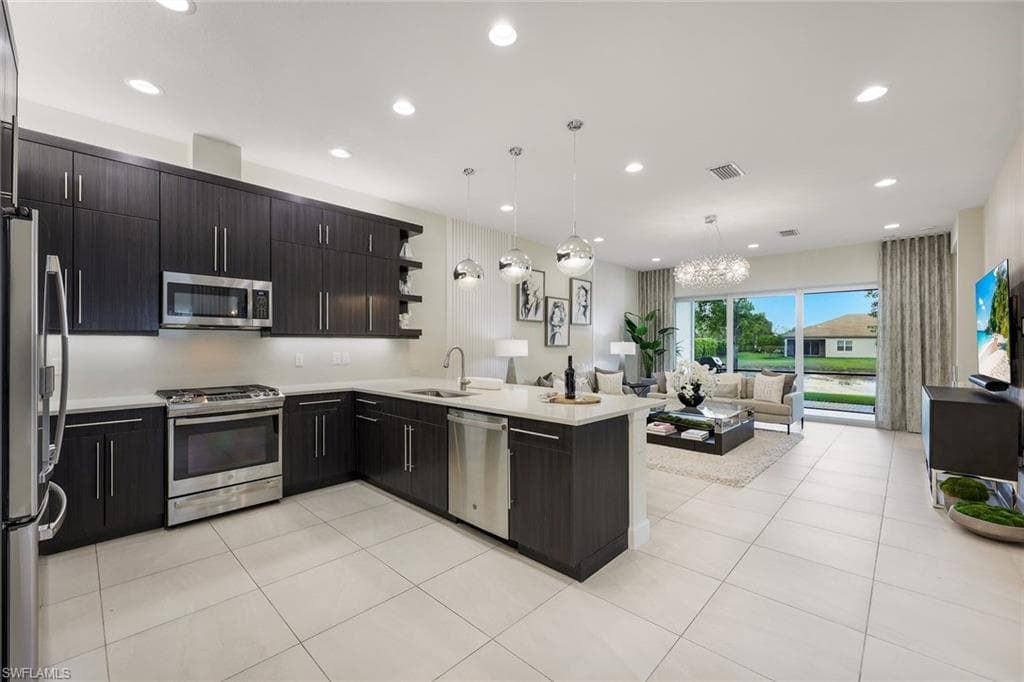 28393 Turin CT-5