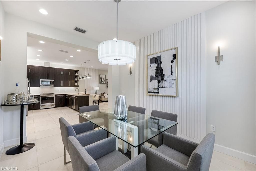 28393 Turin CT-9