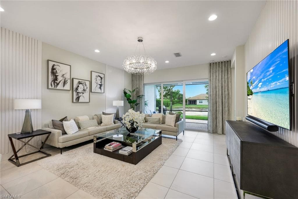 28393 Turin CT-4