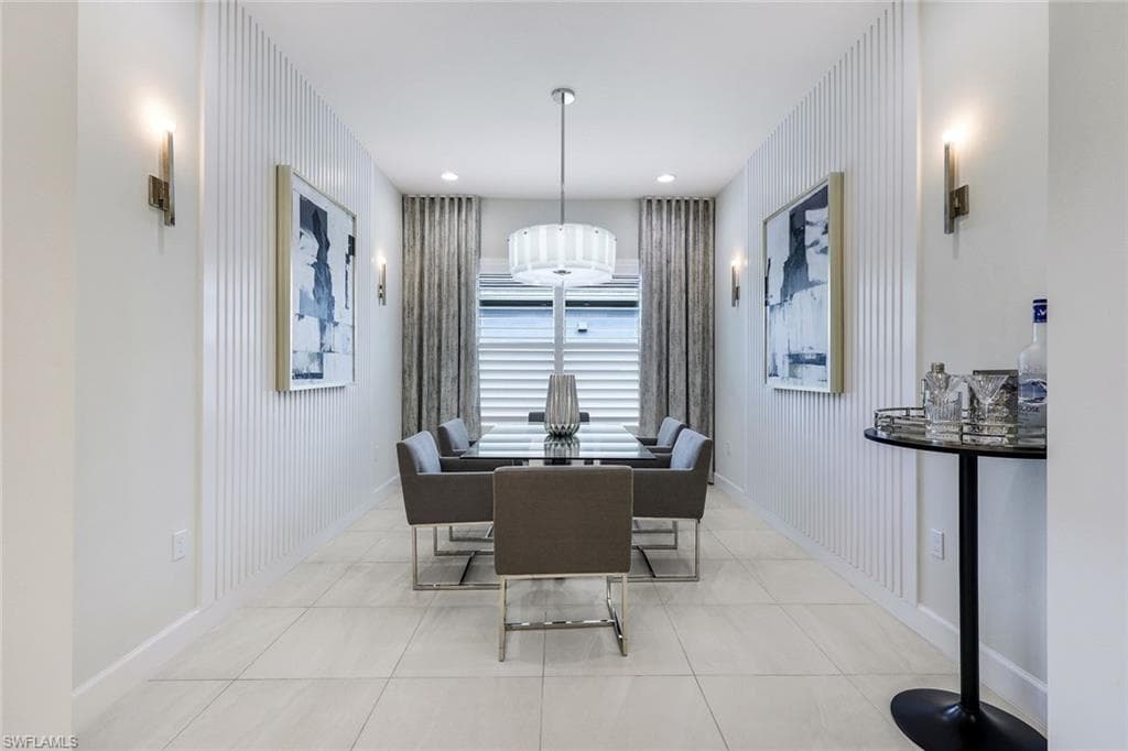28393 Turin CT-8