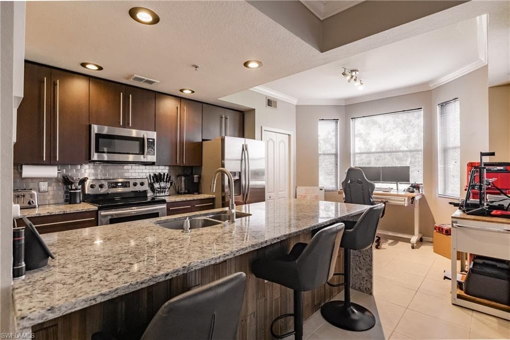 8331 Whiskey Preserve CIR 438-1