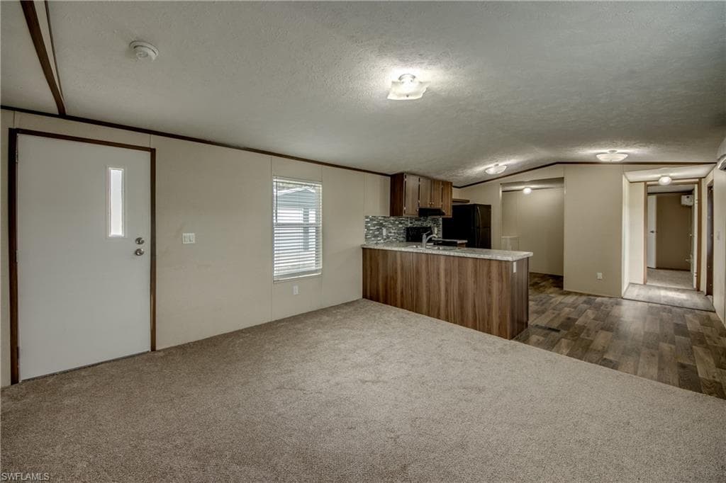 352 Sacramento ST-7