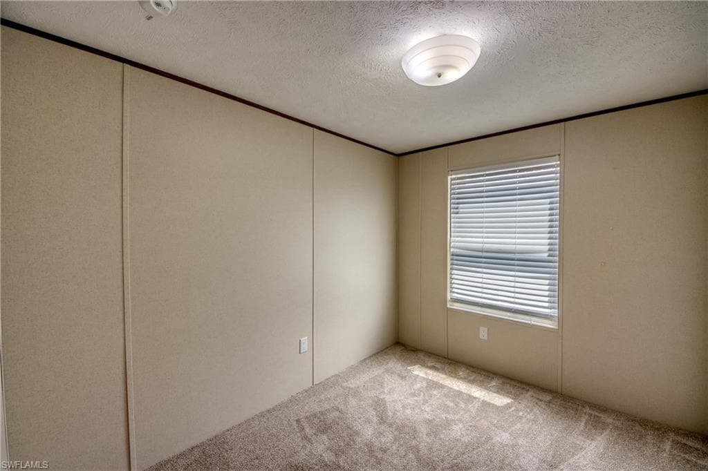 352 Sacramento ST-31