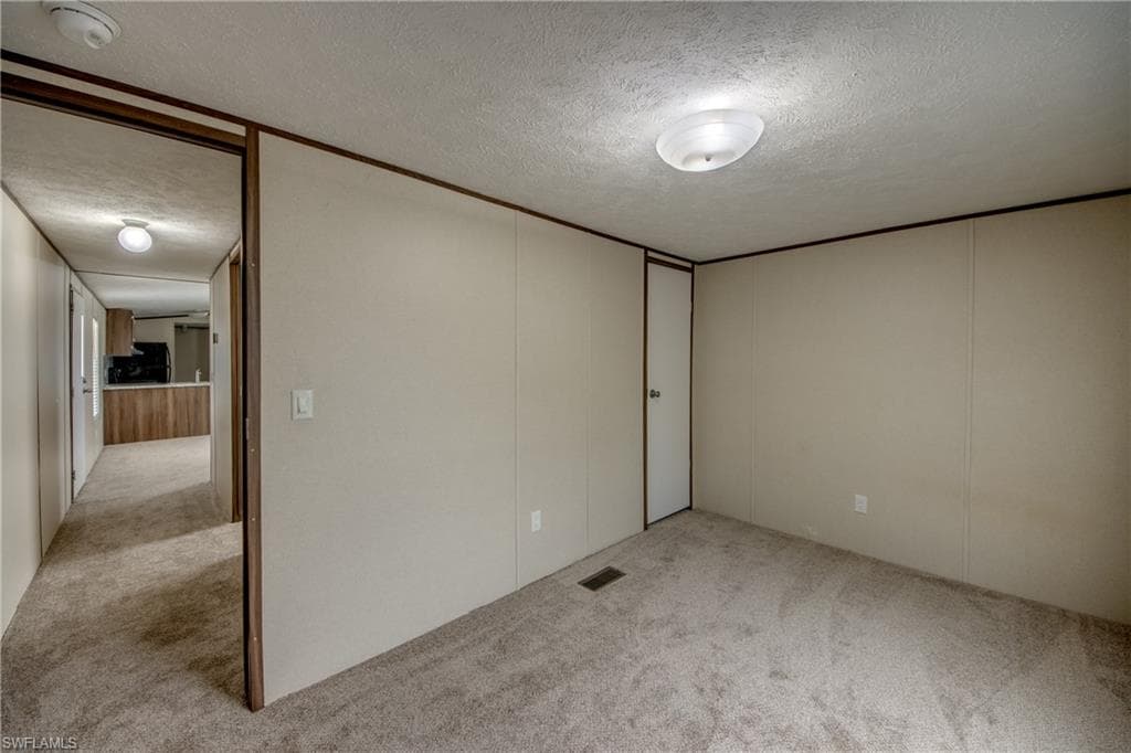 352 Sacramento ST-29