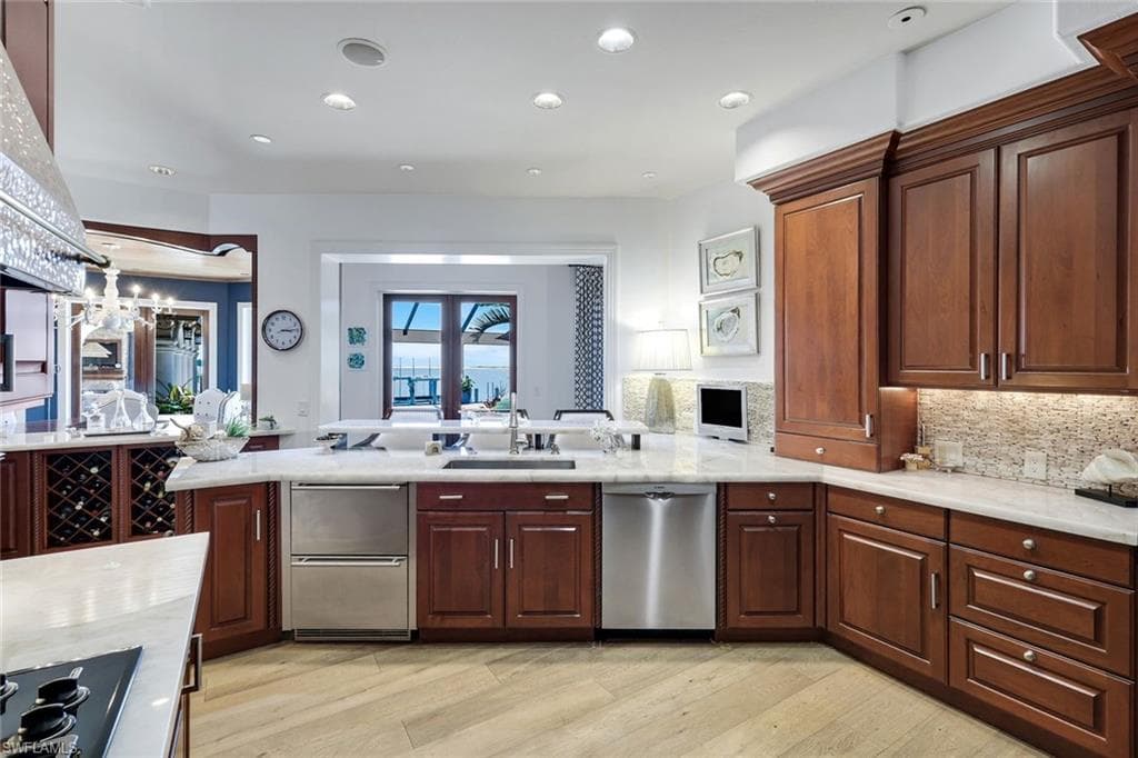 1451 Caxambas CT-9