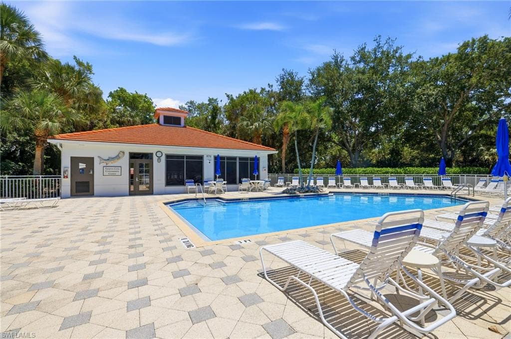 975 Tarpon Cove DR 204-46