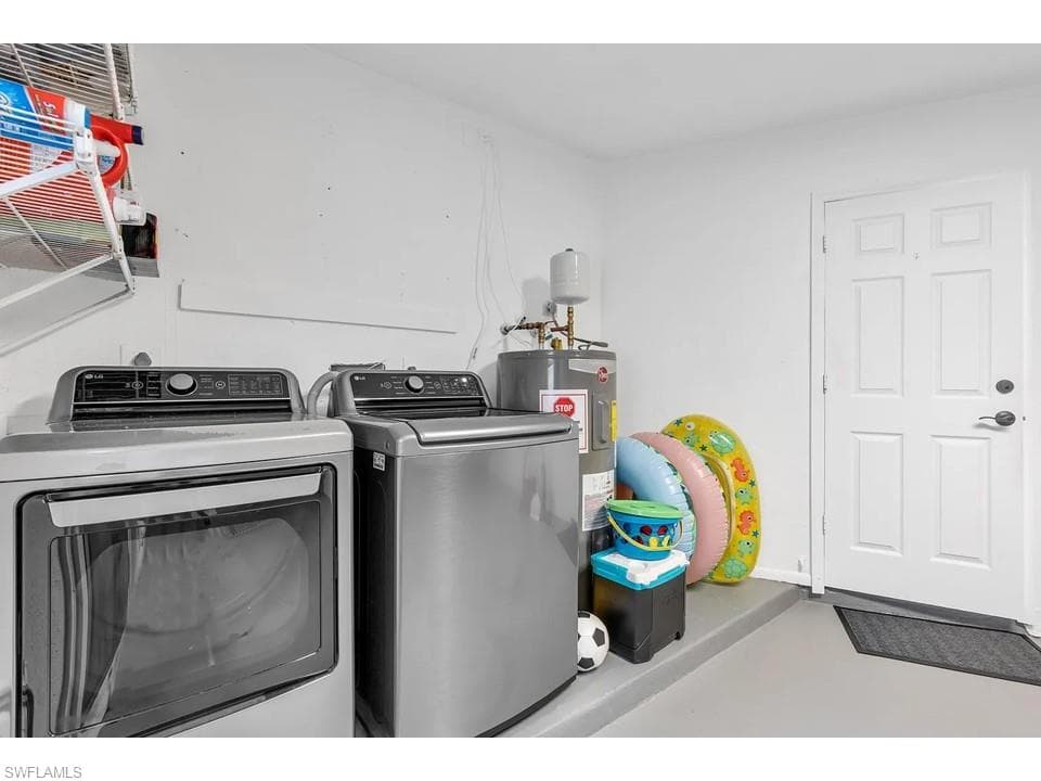 250 Willowick DR-15