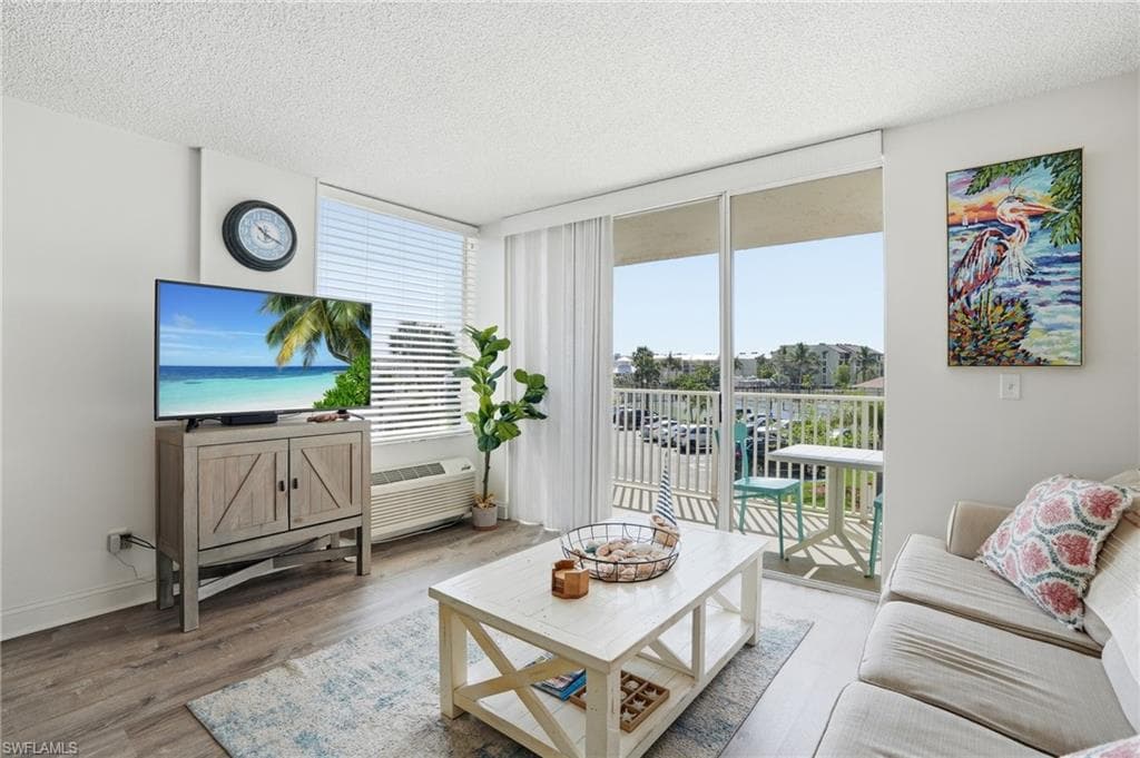 7300 Estero BLVD 102-7