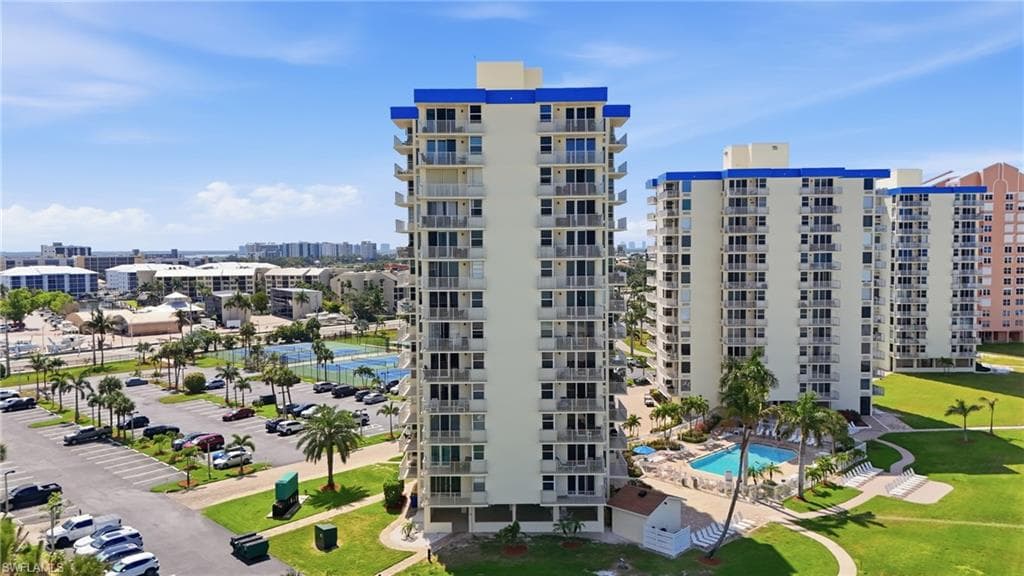 7300 Estero BLVD 102-36