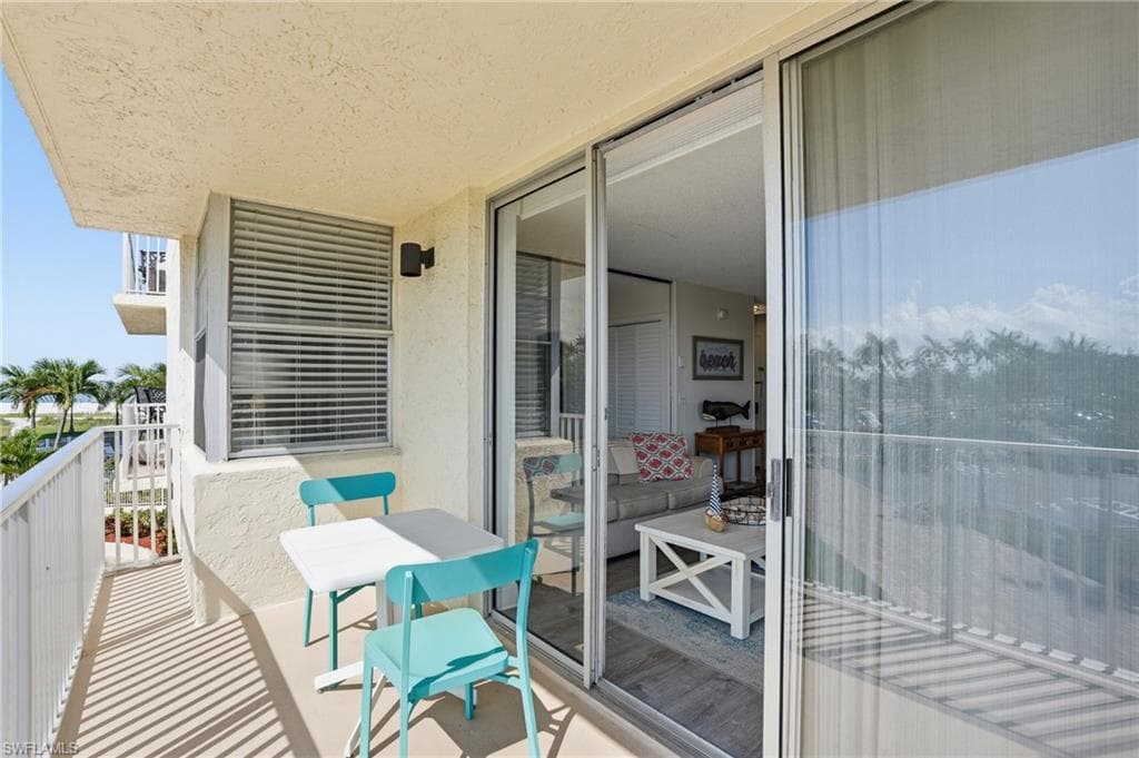 7300 Estero BLVD 102-9