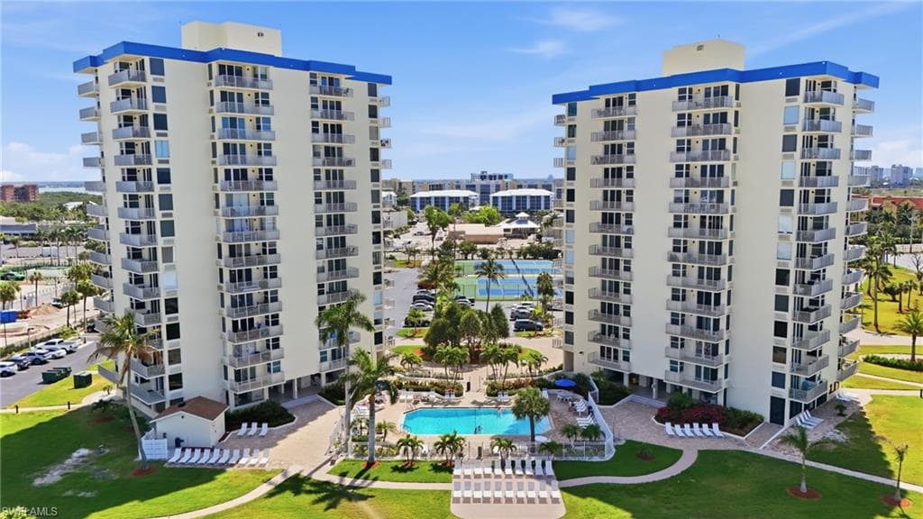 7300 Estero BLVD 102-38