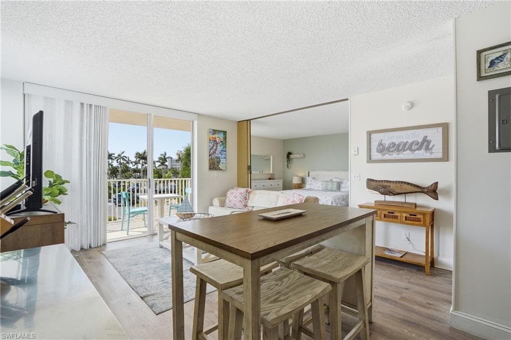 7300 Estero BLVD 102-14