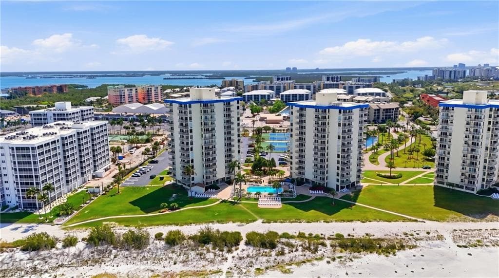 7300 Estero BLVD 102-39