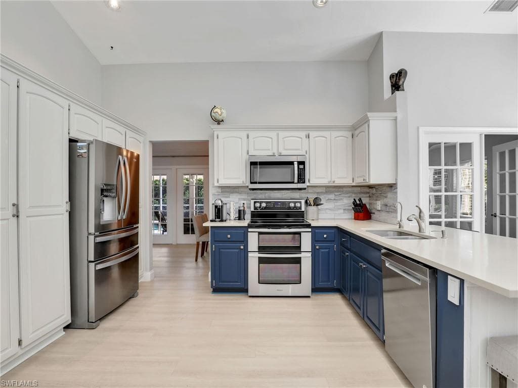 2554 Outrigger LN-13