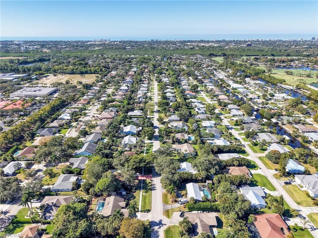 2554 Outrigger LN-40