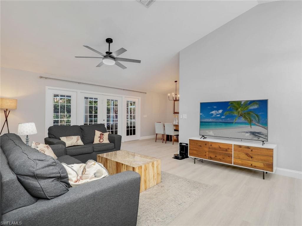 2554 Outrigger LN-8
