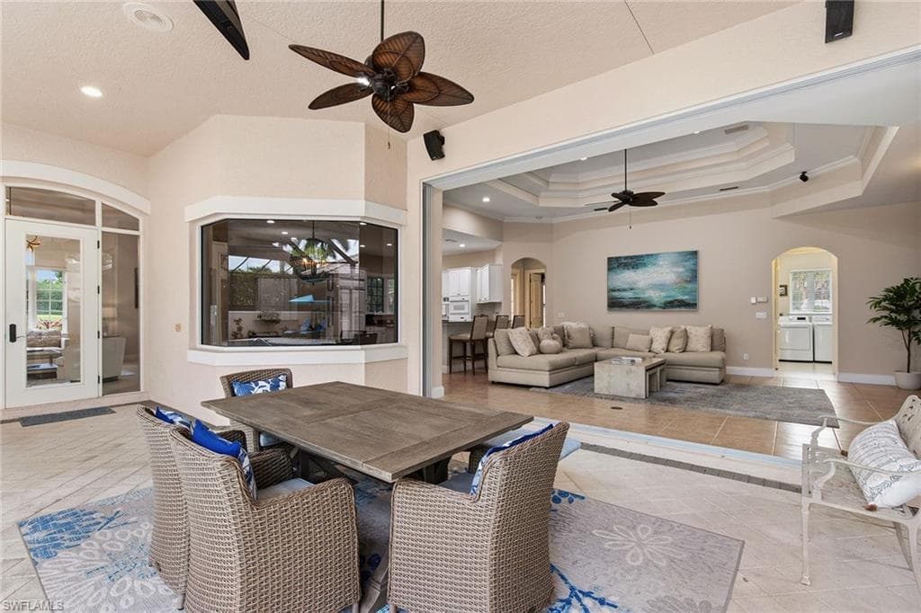 4661 Idylwood LN-24
