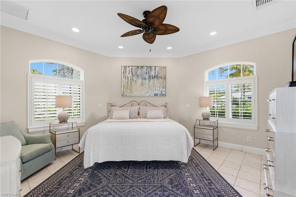 4661 Idylwood LN-35