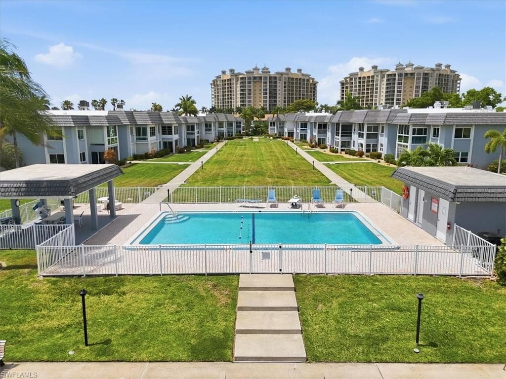 3356 N Key DR 7-28