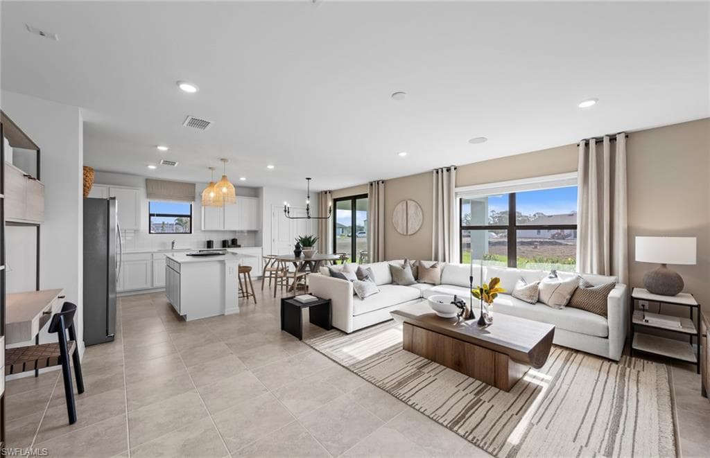 605 Oasis Lake PL-12