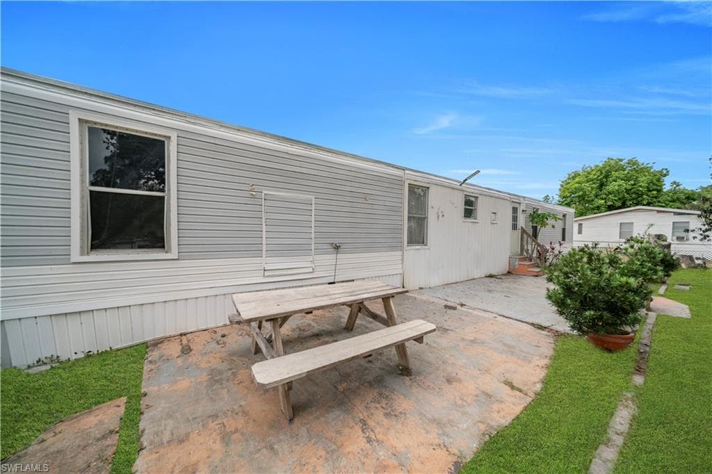 8106 Penny DR-1