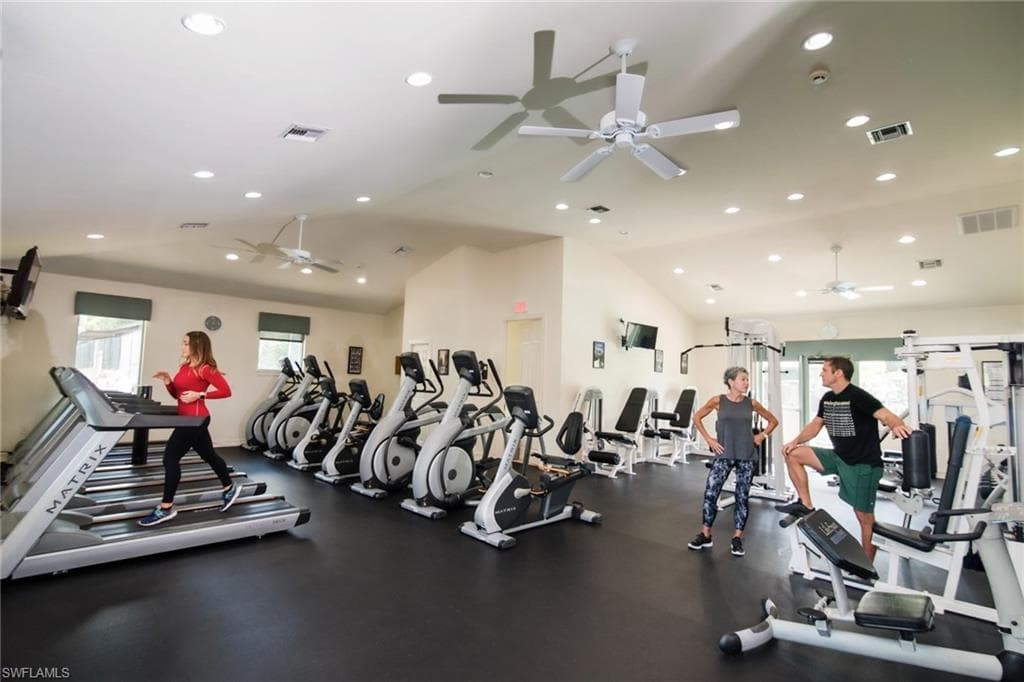 3465 Laurel Greens LN S 103-16