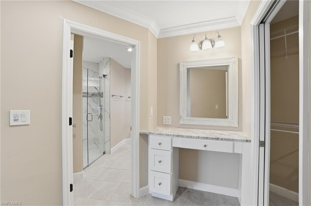 13794 River Forest DR-23