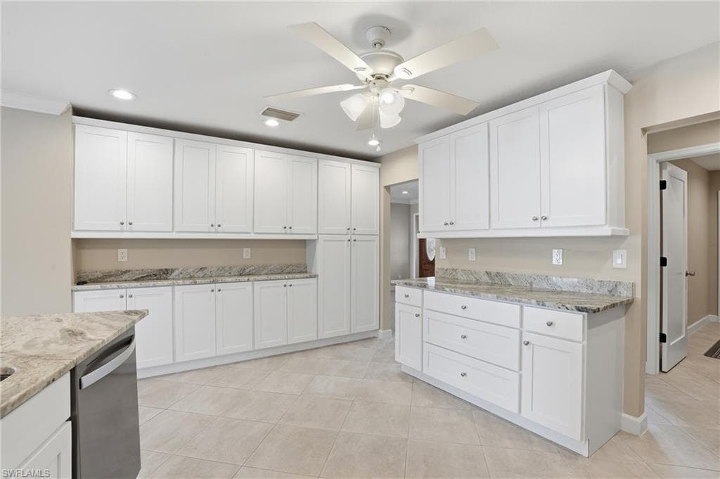 13794 River Forest DR-16